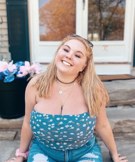 Amberly sexy actress galleries