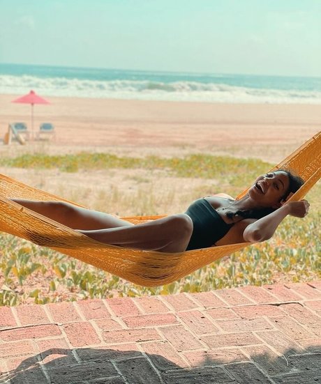 Camille Hyde adult star gallery