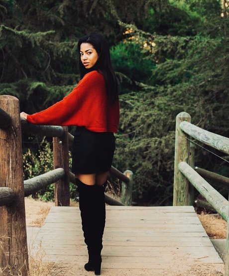 Camille Hyde pornstar xxx picture