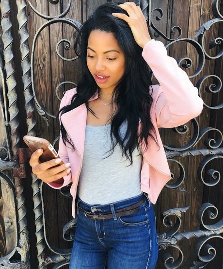 Camille Hyde nude star pictures