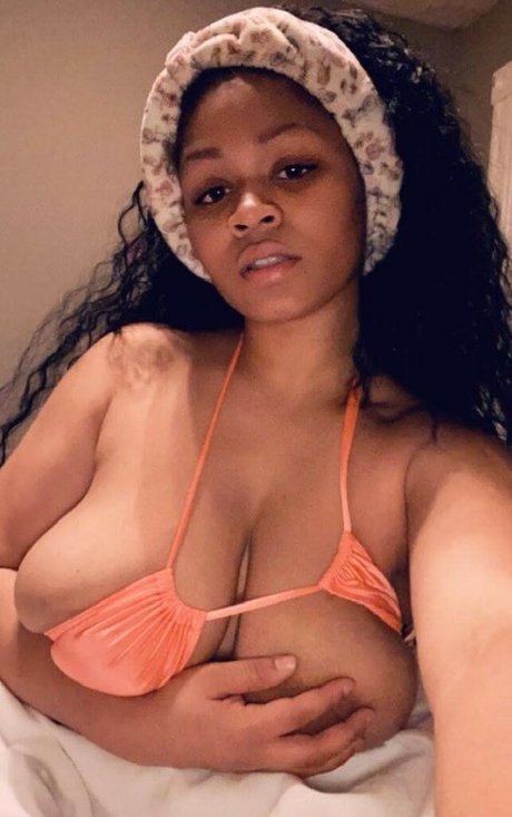 Ashley Zee erotic actress picture