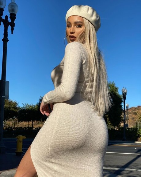 Valeria Mercado model exclusive gallery