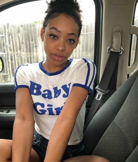 chynaunique pornstar beautiful pics