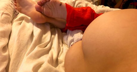 Moe Kihen model beautiful pictures