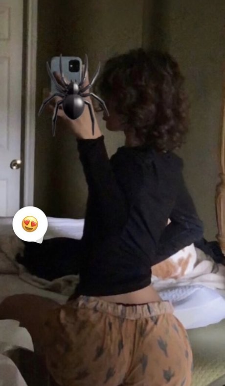 Sachadollz nice actress pic