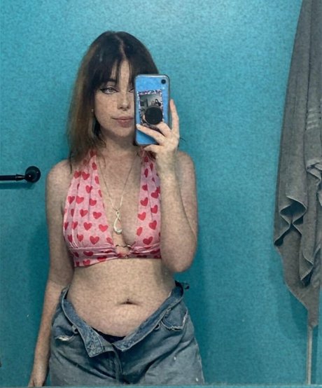 Daisyy mayyy pornstar nude image