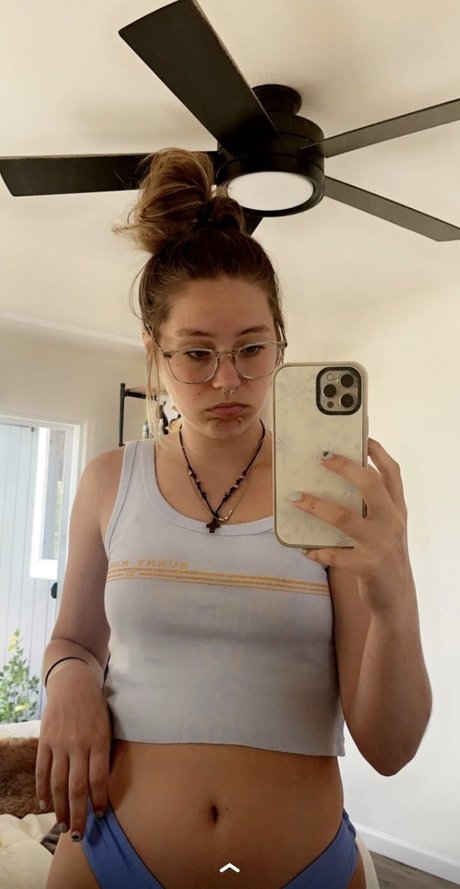 Peyton Coffee star porn photos