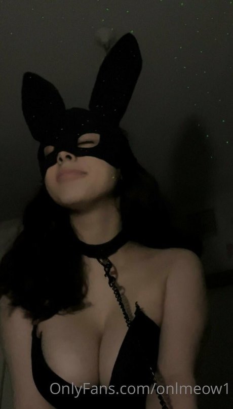 onlmeow1 nudes model archive