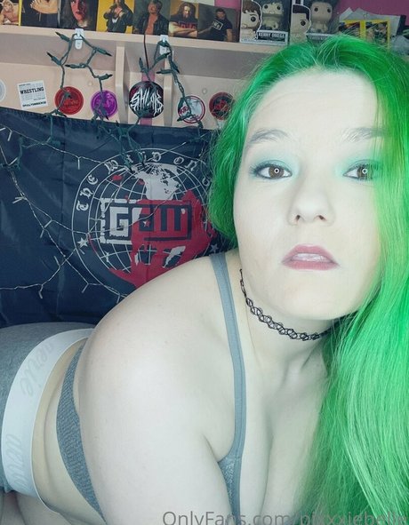 pixxxiebelle model picture