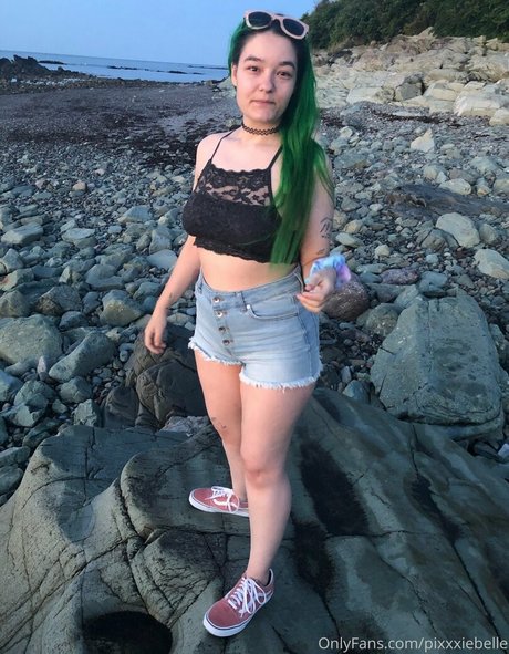 pixxxiebelle pornstar sexy images