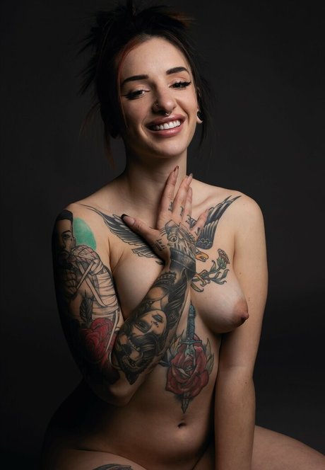 prvega erotic actress image