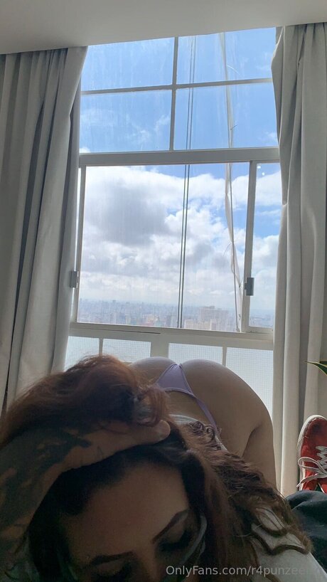 r4punzeelsg free actress photos