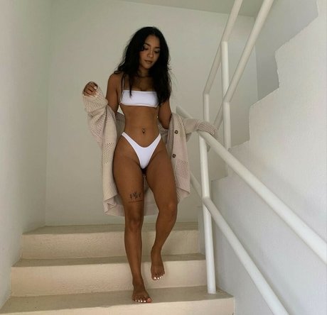 anime girls onlyfans top photos