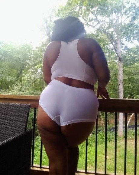 randiraige model hd pic