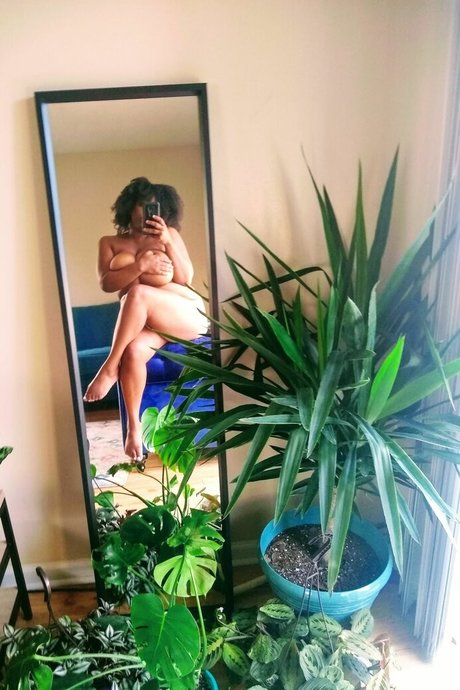 randiraige pornographic actress pics