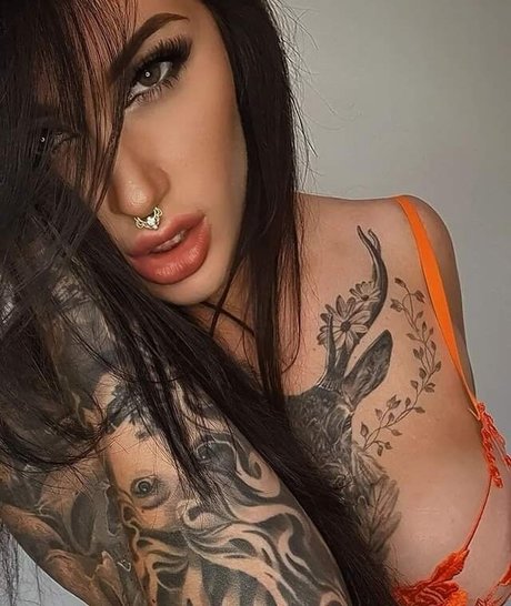 Kayleigh Gibby model top archive