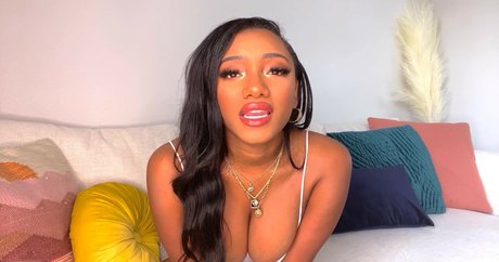 Mistress India model nude galleries