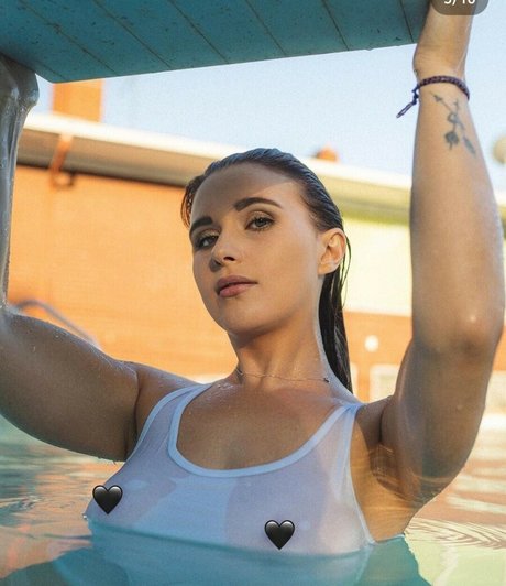 snowwhite069 exclusive actress photo