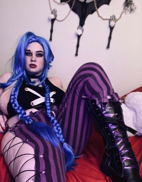 Peony Felicity hot star images