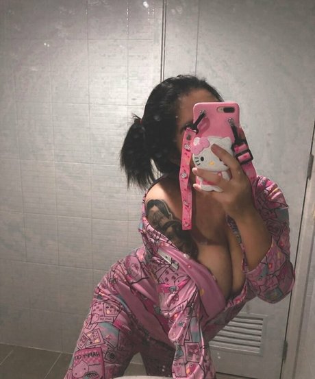 Yes Give model nude images