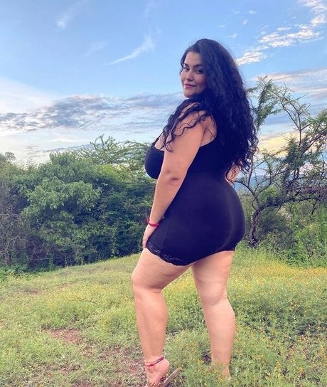 China Pocket exclusive actress photo