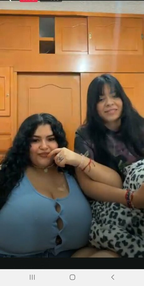 China Pocket naked actress photo