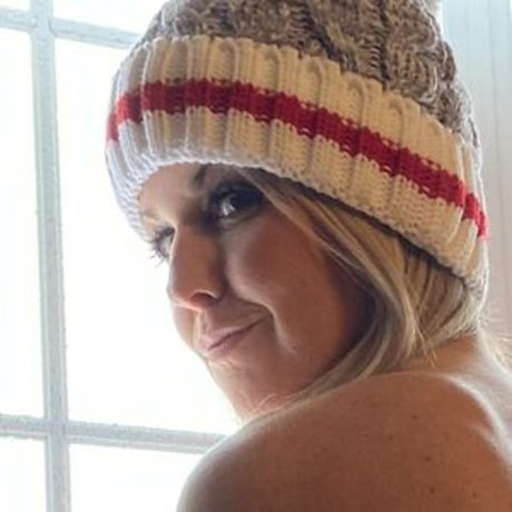 Katymonicapeach pornstar pic