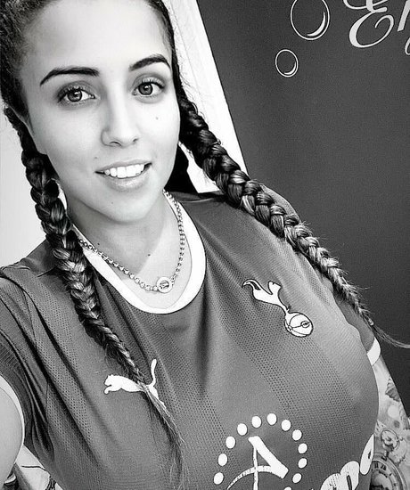 Whispah gaming beautiful actress images