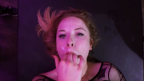 Mia Adler free actress picture