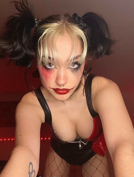 Charley Grayyy pornstar top photos