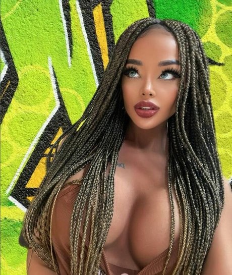 martina yurukova naked star pictures