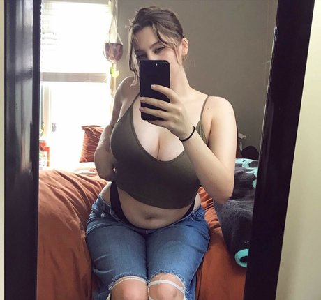 Chloe Carter pornstar hd picture