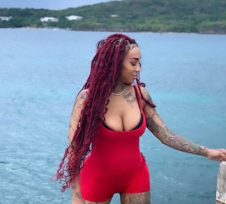 flyyytattedsky star sexy archive