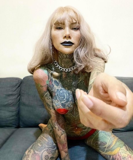 Sour heart1 pornstar gallery