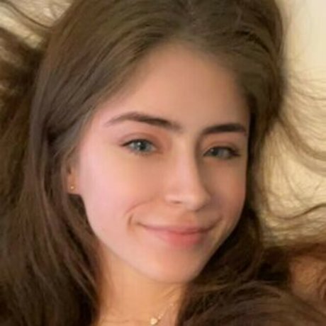 danikaa perfect model image