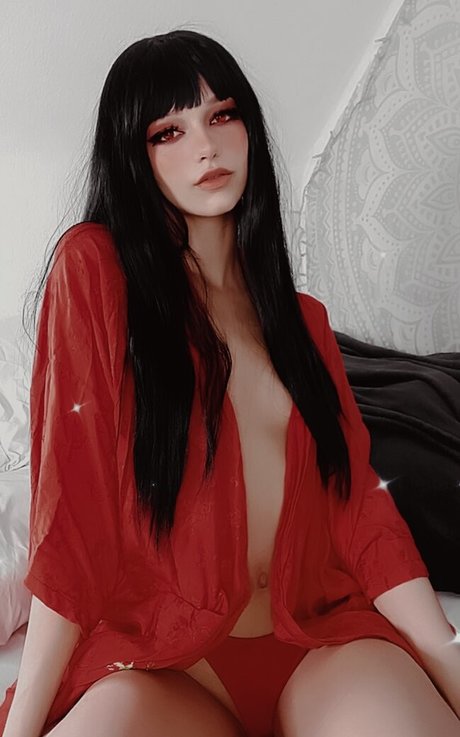 MythoBunny nude star picture