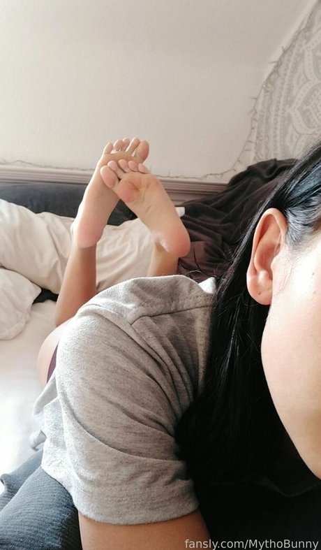 MythoBunny pornstar hot pictures