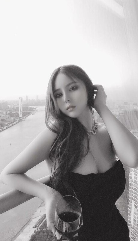 Lydia Yuna free star pic