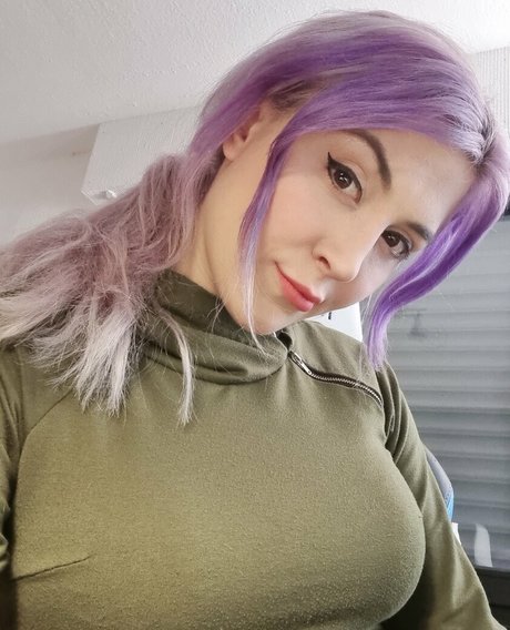 Mowkyfox hot pornstar gallery