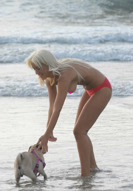 Hofit Tayeb model beautiful images