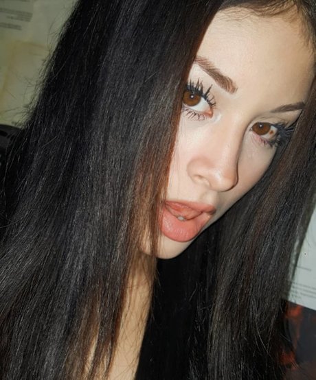 Ivon Gallardo nude star pictures