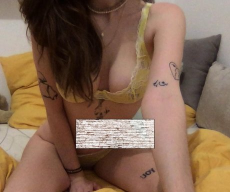 Cap0nce Capxnce adult actress image