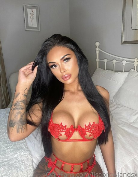 Lisabrowlandsx sexy actress pictures