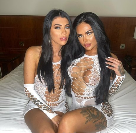 Lisabrowlandsx pornstar pretty photo