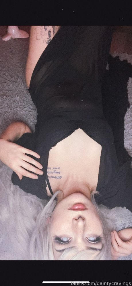 Dainty Cravings xxx actress pics