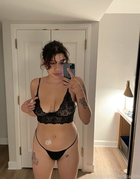 Edensgard3n nude model images