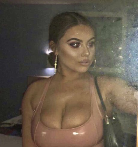 Emma Willis star adult pictures