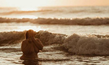 Grizbbly nude pornstar photo