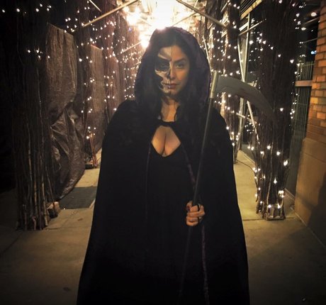 Laura Stylez star nude pics