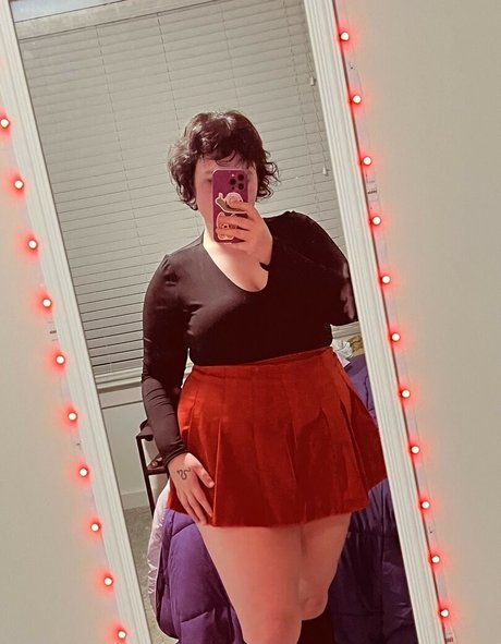 kuhrish pretty model pics